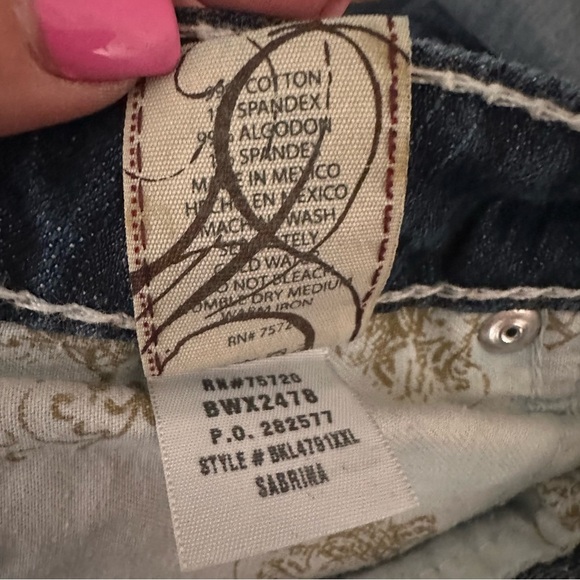 NWOT BKE Sabrina Distressed Dark Indigo Boot Cut Jeans • 30 x 37 1/2 - Picture 10 of 10